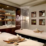Отель Tiara Miramar 5*