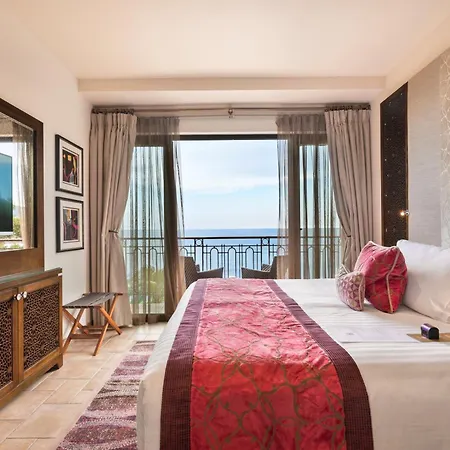 Resort Tiara Miramar 5*