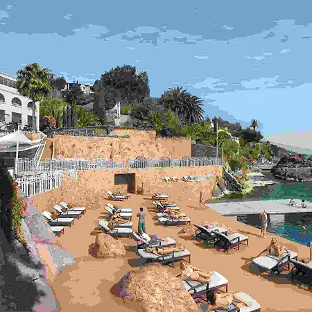 Tiara Miramar Beach Resort 5*