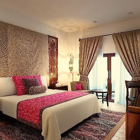 Tiara Miramar Hotel&spa Hotel