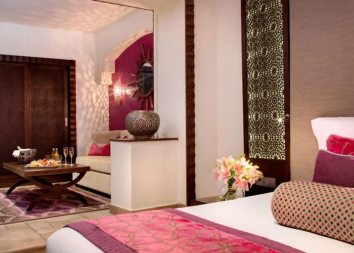 فندق Tiara Miramar 5*